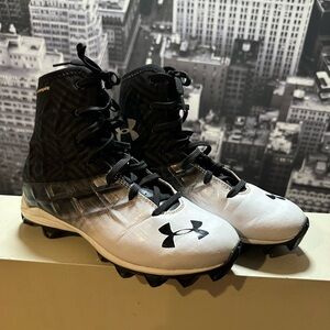Under Armour Youth Compfit high top football cleats Size 6Y